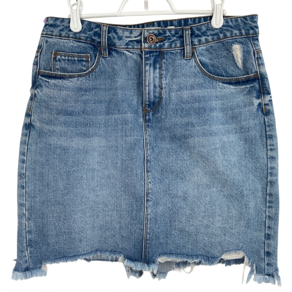 Anthropologie a loves a Frayed Hem Destructed‎ Denim Skirt 29